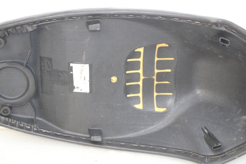 photo de SELIM PEUGEOT KISBEE 4T 50 (2010 - 2017) - Ampliação dos componentes