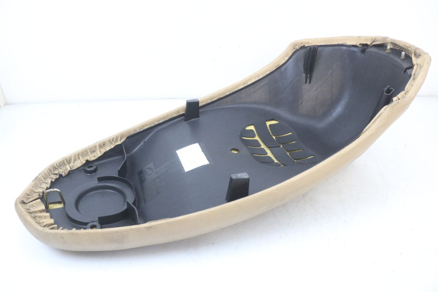 photo de SELIM PEUGEOT KISBEE 4T 50 (2010 - 2017) - Ampliação dos componentes