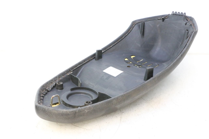 photo de SELIM PEUGEOT KISBEE 4T 50 (2010 - 2017) - Zoom do estado de desgaste