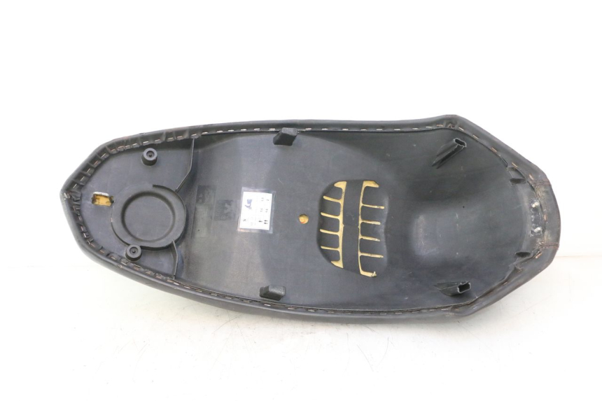photo de SELIM PEUGEOT KISBEE 4T 50 (2010 - 2017) - Ampliação dos componentes
