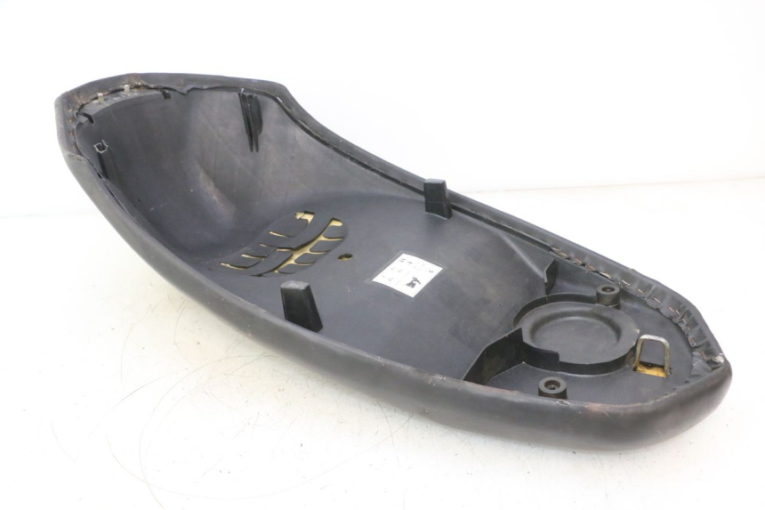 photo de SELIM PEUGEOT KISBEE 4T 50 (2010 - 2017) - Ampliação técnica
