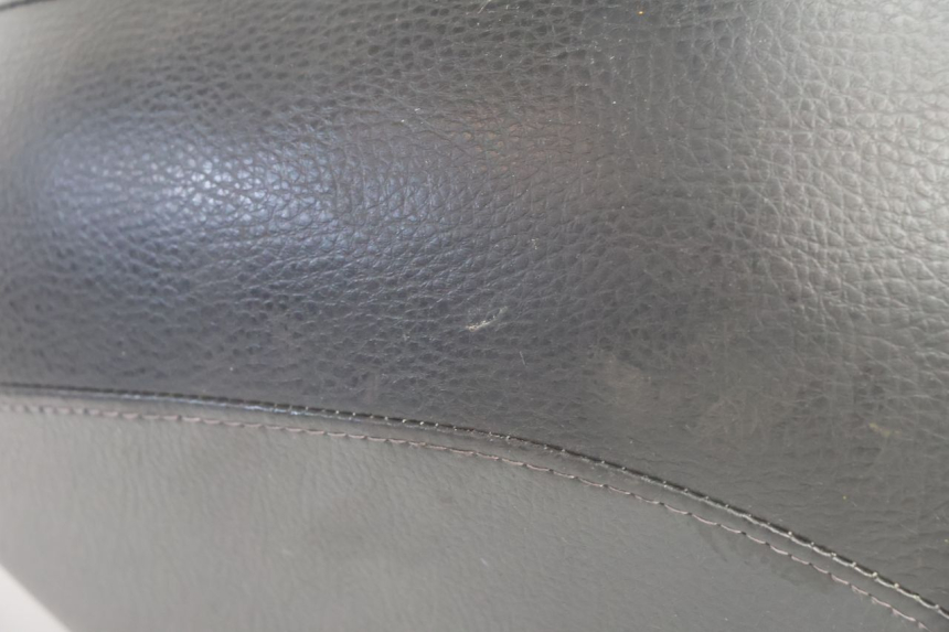 photo de SELIM PEUGEOT KISBEE 4T 50 (2010 - 2017) - Zoom do estado de desgaste