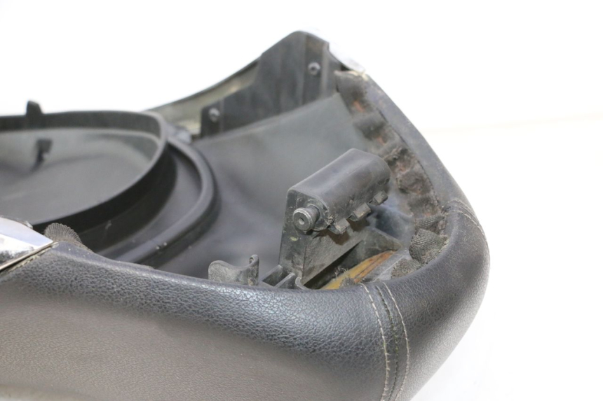 photo de SELIM PIAGGIO LIBERTY IGET 4T 50 (2015 - 2020) - Pontos de fixação