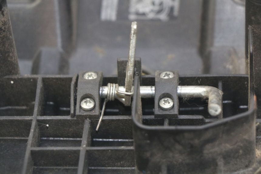 photo de SELIM PEUGEOT LUDIX 50 (2005 - 2007) - Pontos de fixação