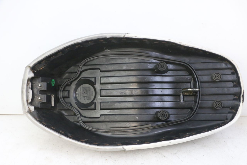 photo de SELIM MBK BOOSTER SPIRIT NAKED 50 (2004 - 2017) - Detalhes característicos
