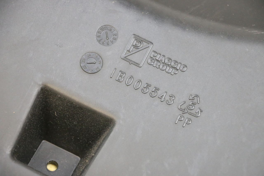 photo de SELIM PIAGGIO MP3 HPE 350 (2018 - 2020) - Zoom do estado de desgaste