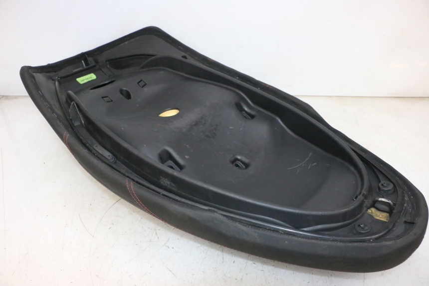 photo de SELIM PIAGGIO MP3 HPE 300 (2019 - 2026) - Outro ângulo de visão