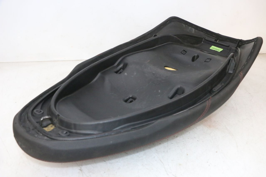 photo de SELIM PIAGGIO MP3 HPE 300 (2019 - 2026) - Vista geral