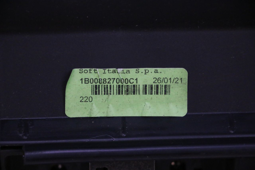 photo de SELIM PIAGGIO MP3 HPE 300 (2019 - 2026) - Pontos de fixação