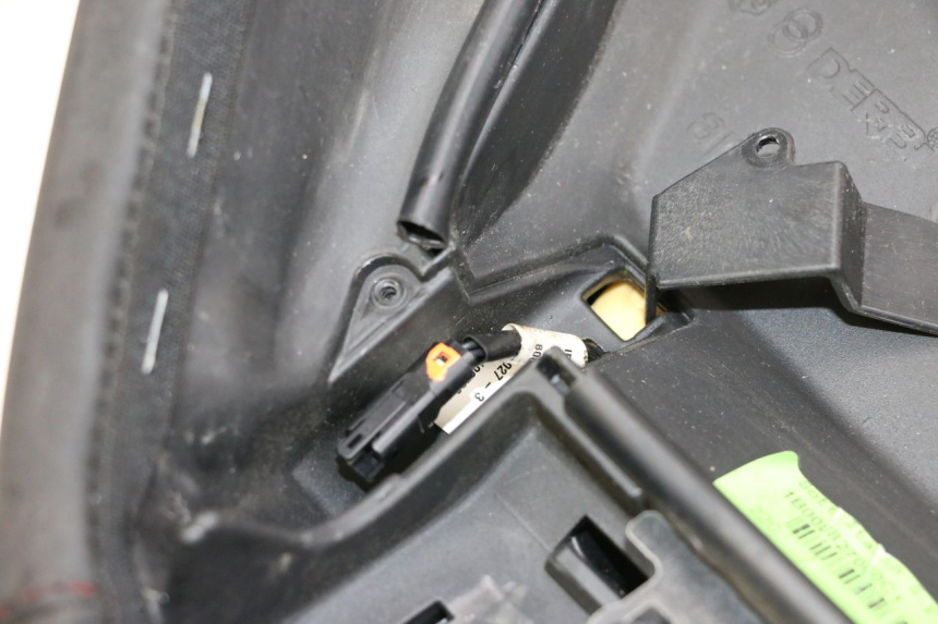 photo de SELIM PIAGGIO MP3 HPE 300 (2019 - 2026) - Peça verificada