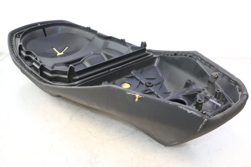 photo de SELIM PIAGGIO MP3 HPE 530 (2022 - 2026) - Pontos de fixação