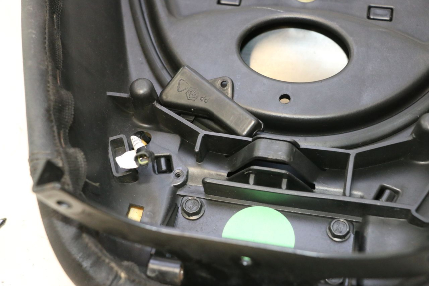 photo de SELIM PIAGGIO MP3 LT 400 (2007 - 2012) - Vista de perto