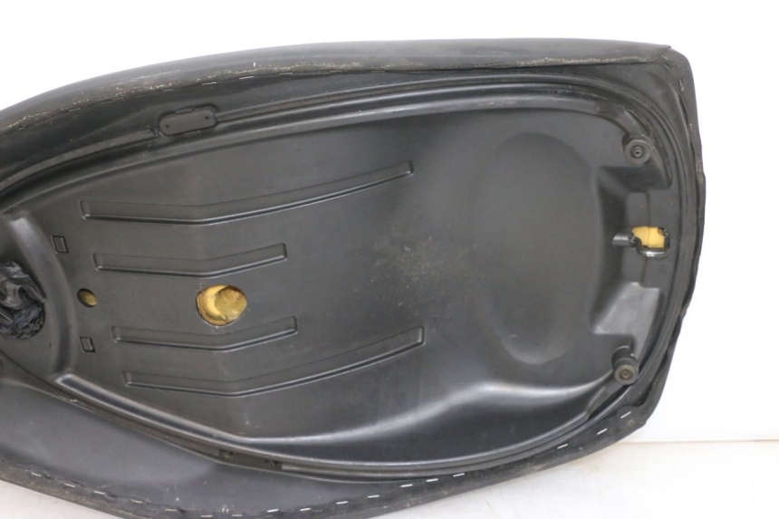 photo de SELIM PIAGGIO MP3 RL 250 (2006 - 2010) - Vista de perto