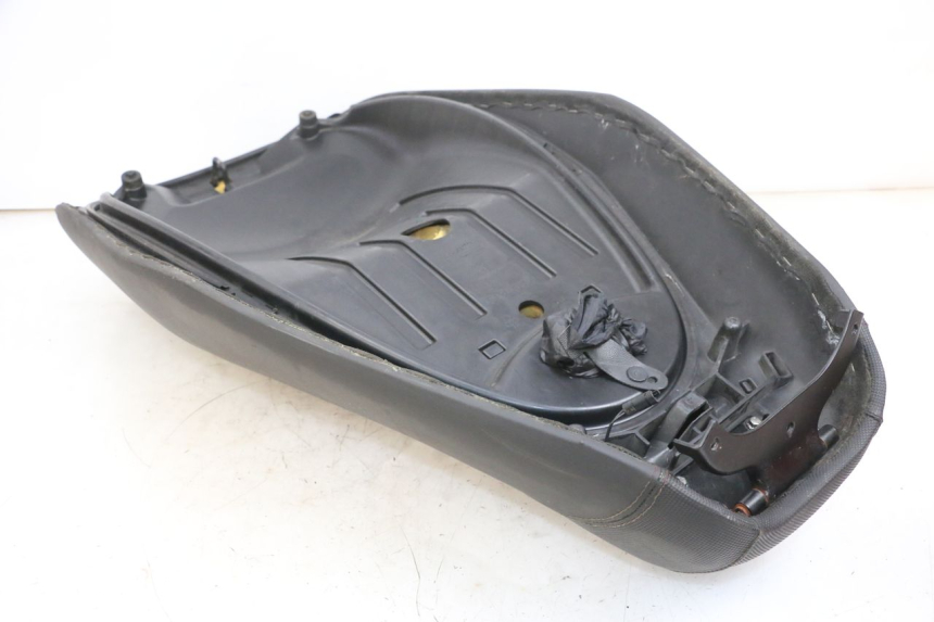 photo de SELIM PIAGGIO MP3 RL 250 (2006 - 2010) - Estado da superfície