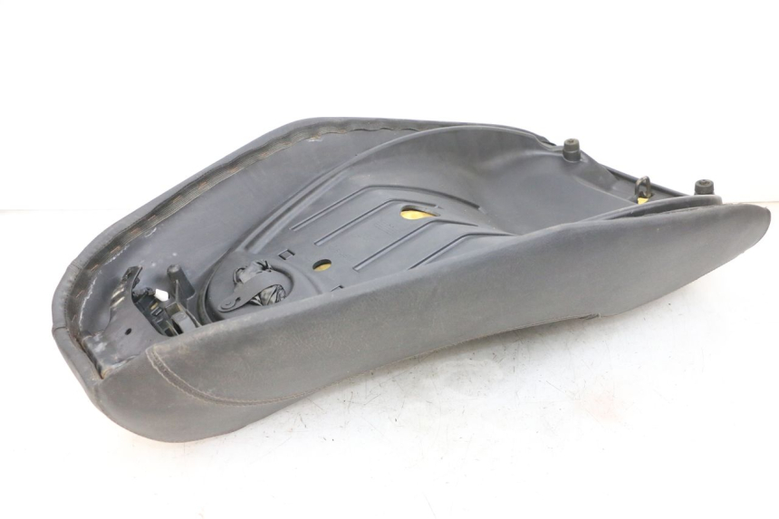 photo de SELIM PIAGGIO MP3 RL 250 (2006 - 2010) - Zoom do estado de desgaste