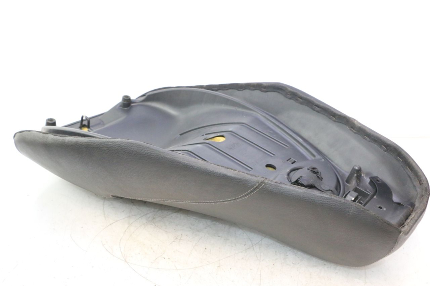 photo de SELIM PIAGGIO MP3 125 (2006 - 2014) - Pontos de fixação