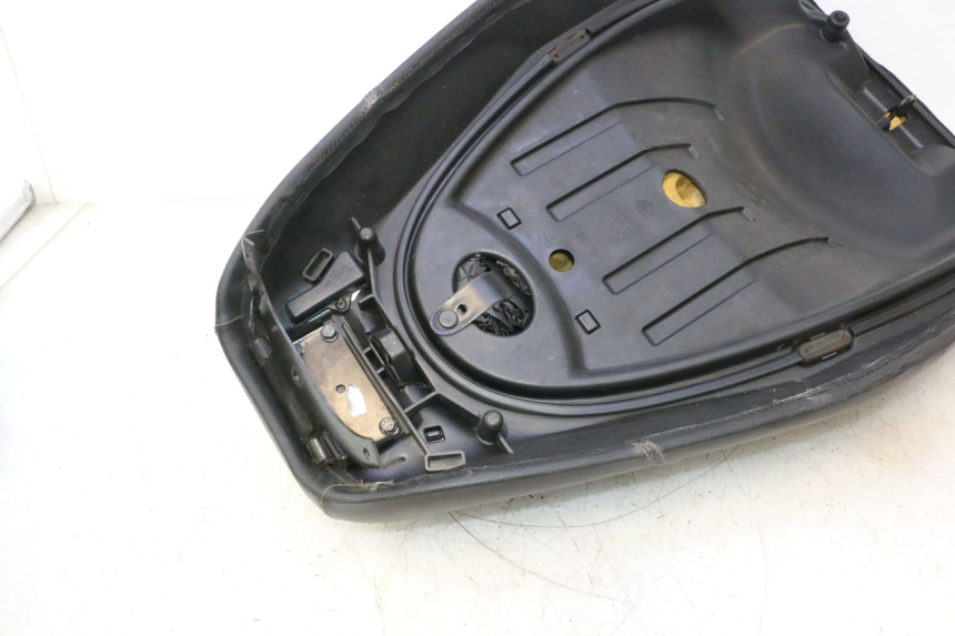 photo de SELIM PIAGGIO MP3 500 (2011 - 2015) - Zoom do estado de desgaste