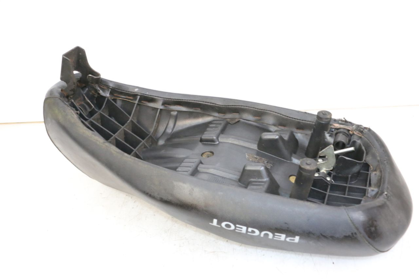 photo de SELIM PEUGEOT LUDIX 50 (2008 - 2017) - Pontos de fixação