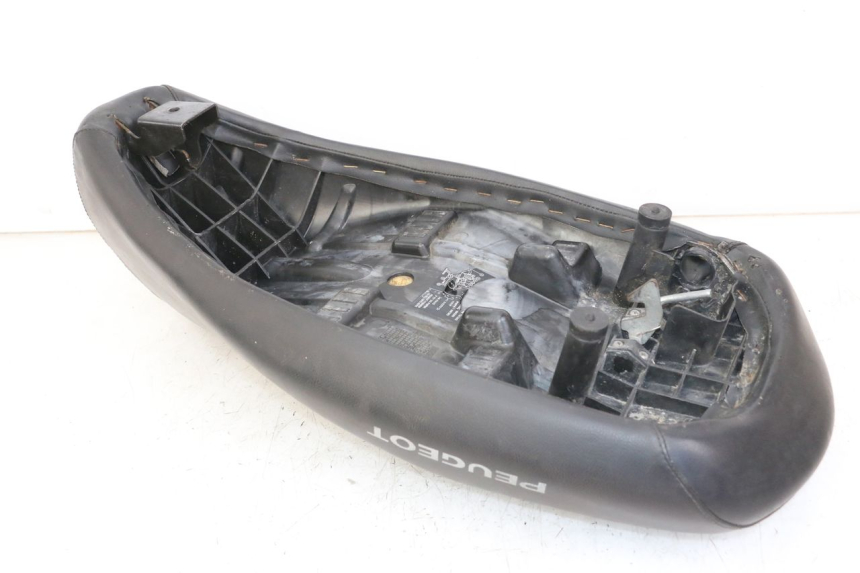 photo de SELIM PEUGEOT LUDIX 50 (2005 - 2007) - Pontos de fixação