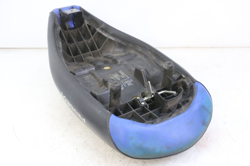 photo de SELIM PEUGEOT LUDIX ONE 50 (2005 - 2008) - Pontos de fixação