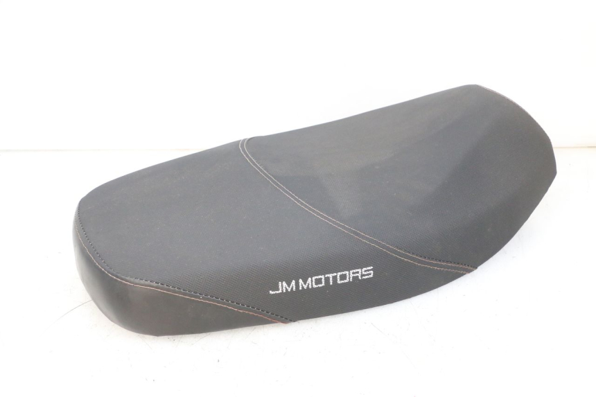 photo de SELIM JM MOTORS SANTANA EVO 50 (2024 - 2026) - Estado da superfície