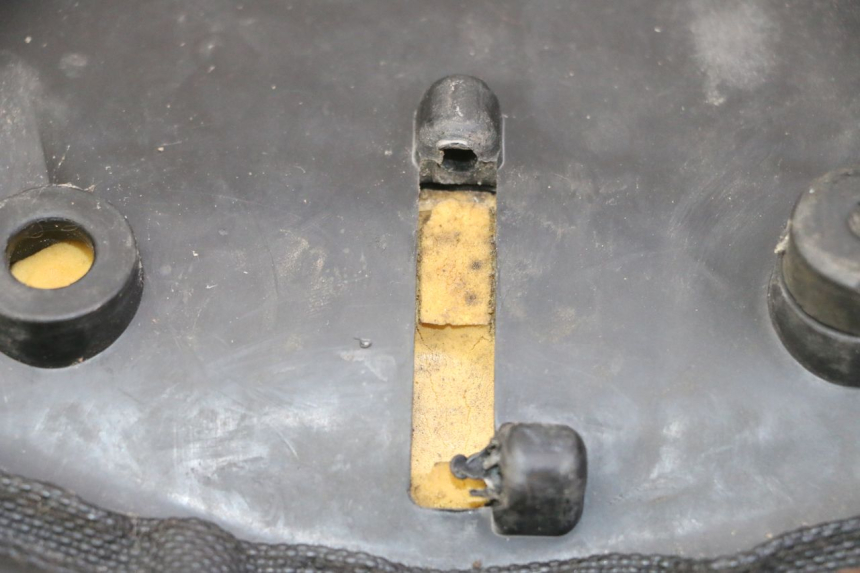 photo de SELIM PEUGEOT SPEEDFIGHT 3 AIR 50 (2009 - 2015) - Pontos de fixação