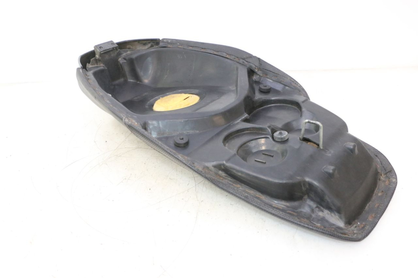 photo de SELIM PEUGEOT SPEEDFIGHT LC 50 (1996 - 2002) - Estado da superfície