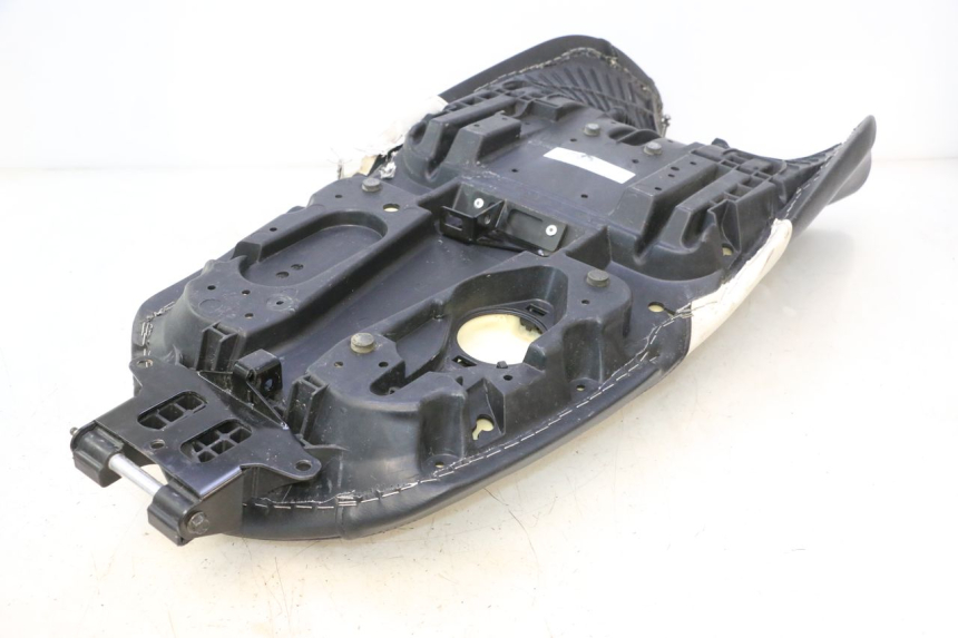 photo de SELIM CAN-AM SPYDER RS 1000 (2008 - 2012) - Pontos de fixação