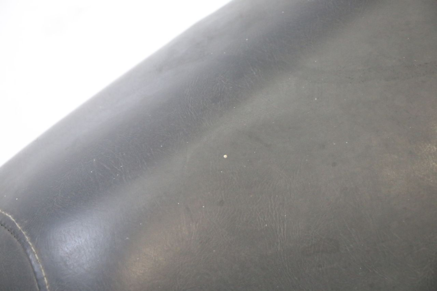photo de SELIM PEUGEOT TWEET 4T 50 (2014 - 2019) - Zoom do estado de desgaste