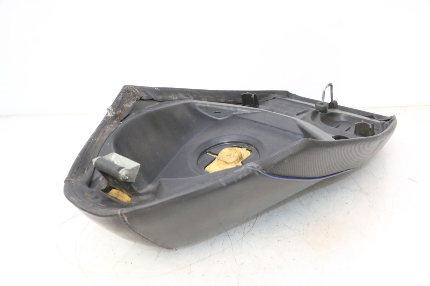 photo de SELIM PEUGEOT VIVACITY 50 (1998 - 2003) - Pontos de fixação