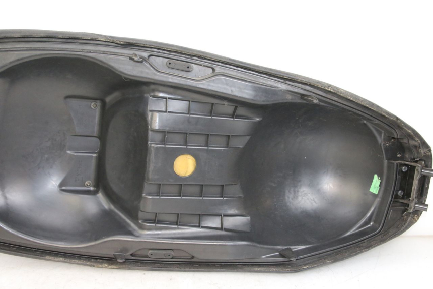 photo de SELIM PIAGGIO X10 125 (2012 - 2017) - Detalhes característicos
