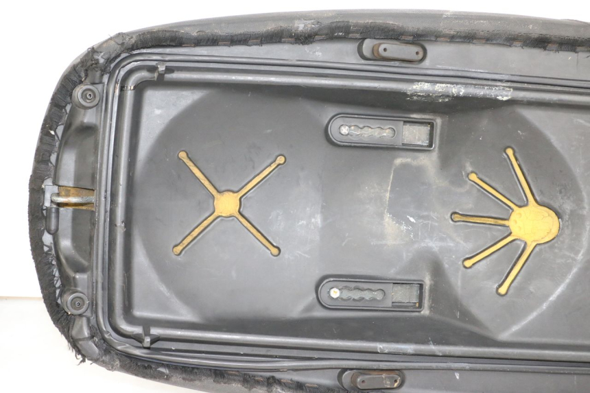 photo de SELIM PIAGGIO X9 125 (2000 - 2003) - Detalhes característicos