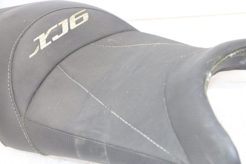 photo de SELIM YAMAHA XJ6 ABS 600 (2008 - 2016) - Detalhes característicos