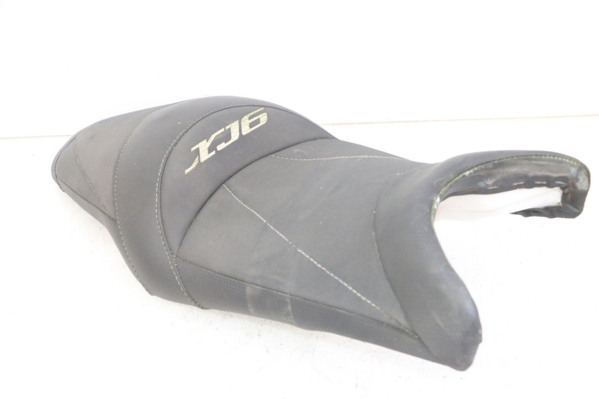 photo de SELIM YAMAHA XJ6 ABS 600 (2008 - 2016) - Ampliação dos componentes