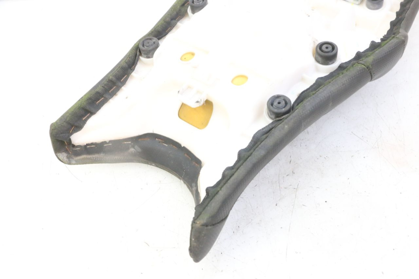 photo de SELIM YAMAHA XJ6 ABS 600 (2008 - 2016) - Pontos de fixação