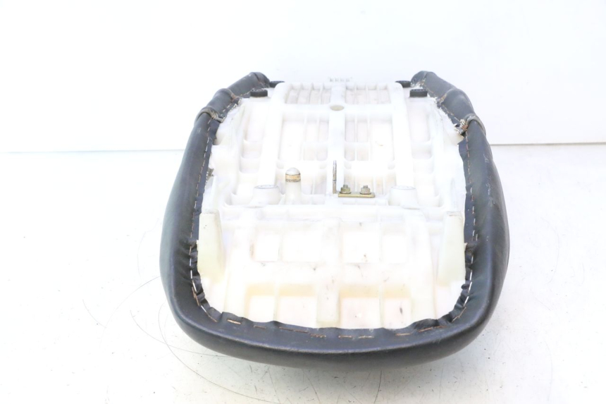 photo de SELIM YAMAHA XJR 1300 (1998 - 2002) - Outro ângulo de visão