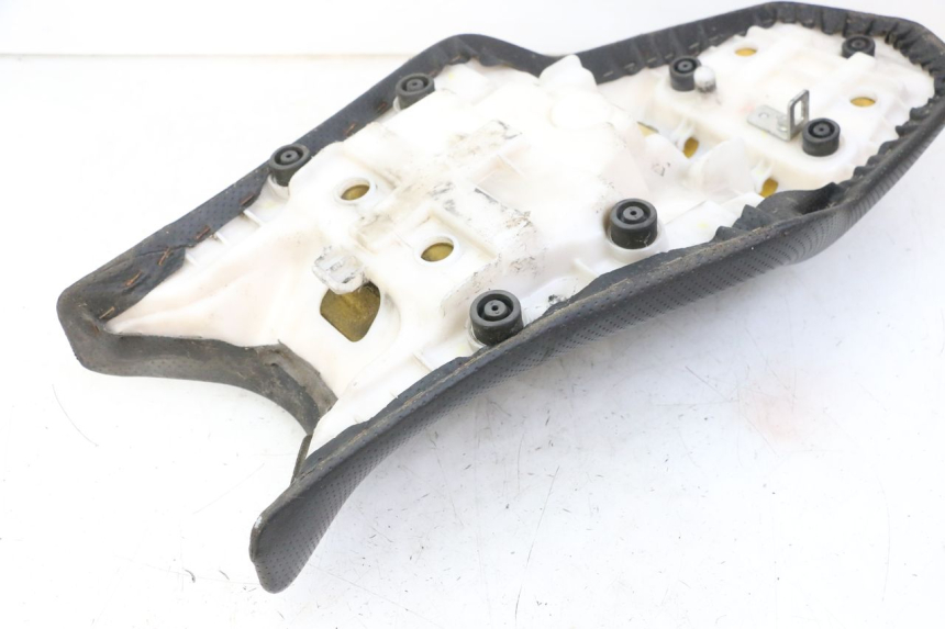 photo de SELIM YAMAHA XJ6 600 (2008 - 2016) - Pontos de fixação