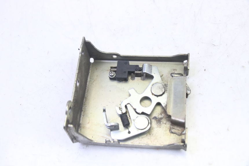 photo de FECHADURA DO BANCO HONDA FES S-WING SWING ABS 125 (2007 - 2015) - Vista principal