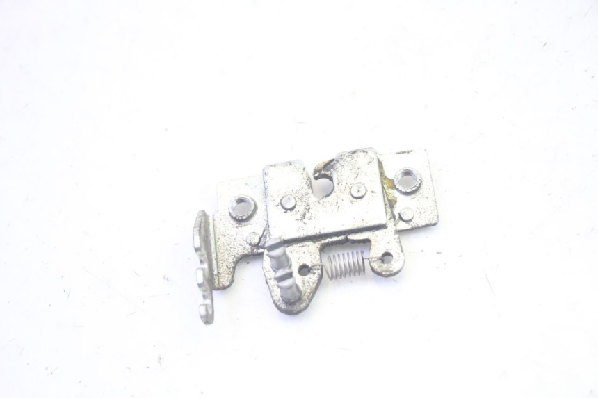 photo de FECHADURA DO BANCO PIAGGIO MP3 LT 400 (2007 - 2012) - Detalhe da peça