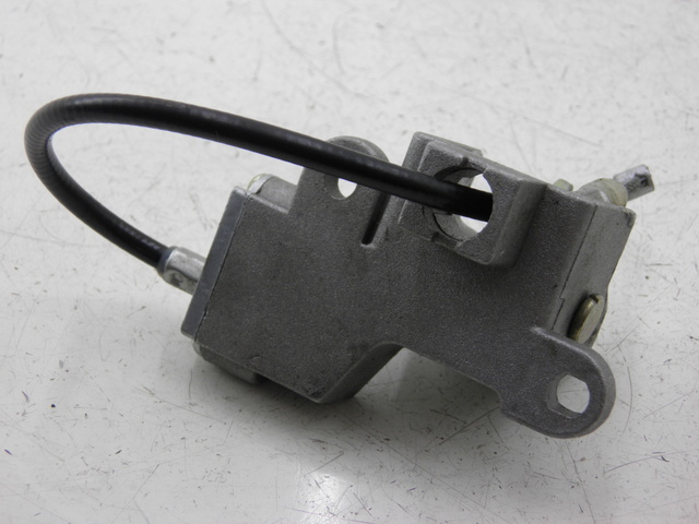 photo de FECHADURA DO BANCO BHM REVENGER 50 (2009 - 2015) - Detalhe da peça