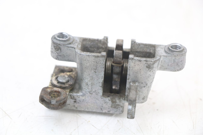 photo de FECHO DO BANCO YAMAHA CYGNUS X 125 (2004 - 2007) - Detalhe da peça