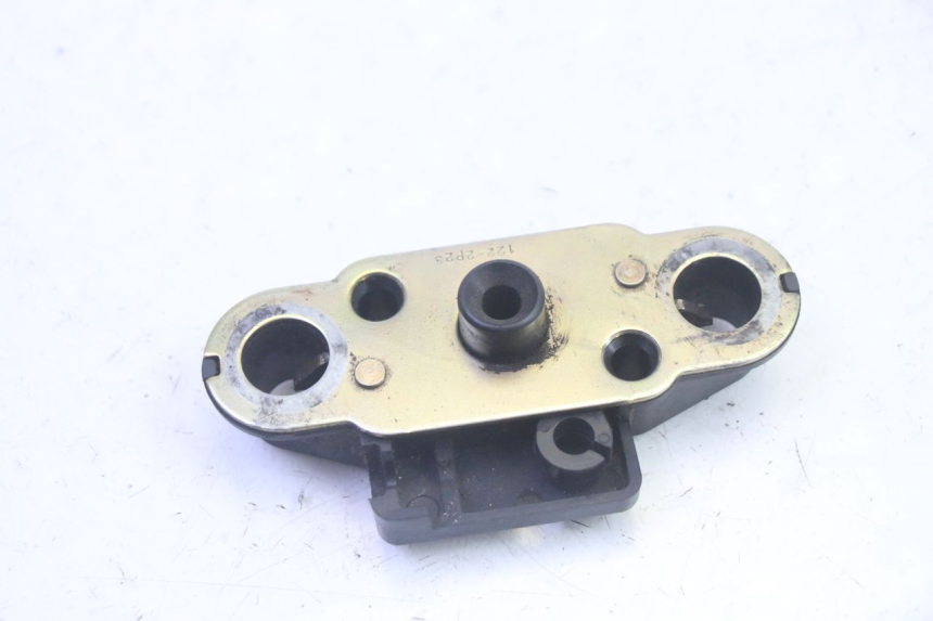 photo de FECHADURA DO BANCO SUZUKI DL V STROM 1000 (2002 - 2007) - Detalhe da peça