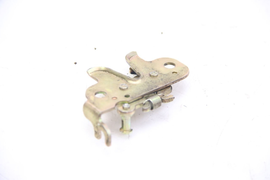 photo de FECHADURA DO BANCO PEUGEOT E-VIVACITY 1 (2012 - 2018) - Detalhe da peça