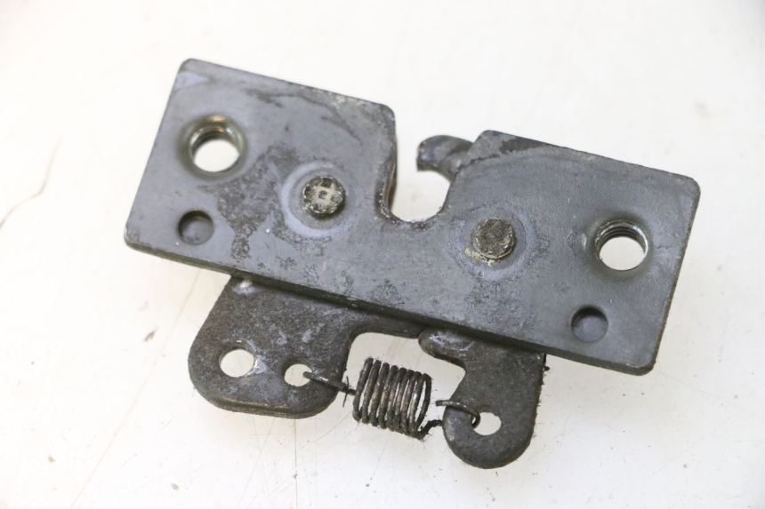 photo de FECHADURA DO BANCO PEUGEOT ELYSTAR 50 (2002 - 2014) - Detalhe da peça