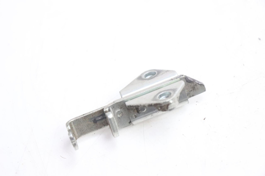 photo de FECHADURA DO BANCO KAWASAKI ER-6 ER6 N 650 (2005 - 2009) - Zoom do estado de desgaste