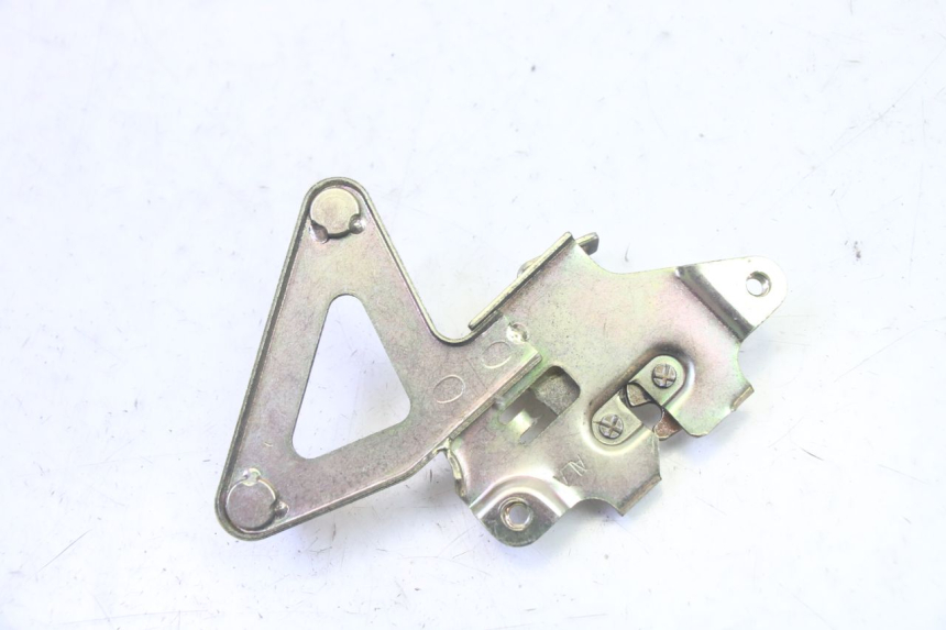 photo de FECHO DO BANCO SYM FIDDLE 3 III 125 (2014 - 2020) - Zoom do estado de desgaste
