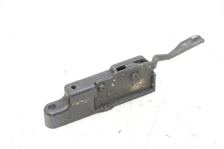 photo de FECHADURA DO BANCO YAMAHA FJ 36Y 1100 (1984 - 1985) - Detalhe da peça