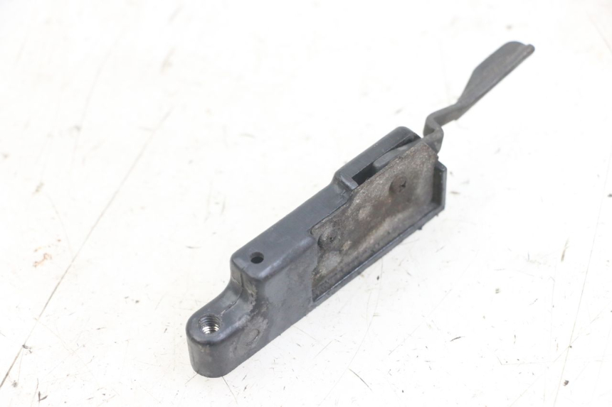 photo de FECHO DO BANCO YAMAHA FJ 3CX 1200 (1986 - 1996) - Zoom do estado de desgaste