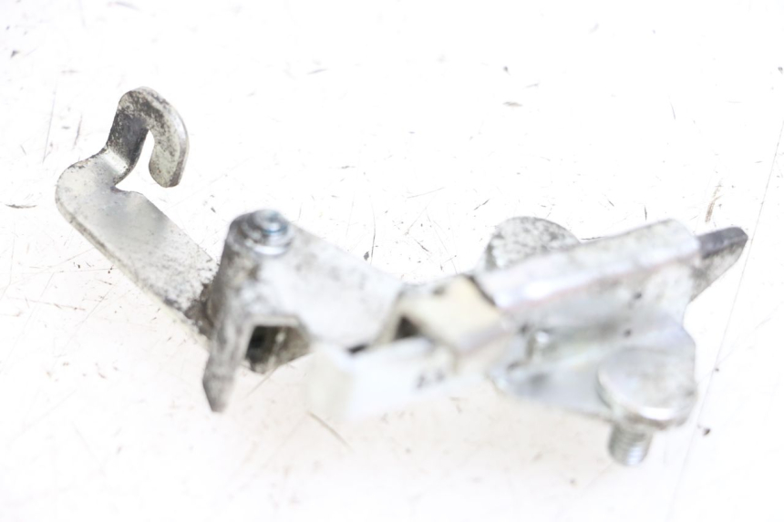 photo de FECHADURA DO BANCO YAMAHA FJR ABS 1300 (2006 - 2012) - Detalhe da peça