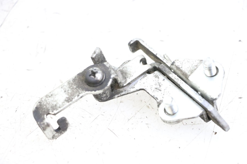 photo de FECHADURA DO BANCO YAMAHA FJR ABS 1300 (2006 - 2012) - Outro ângulo de visão
